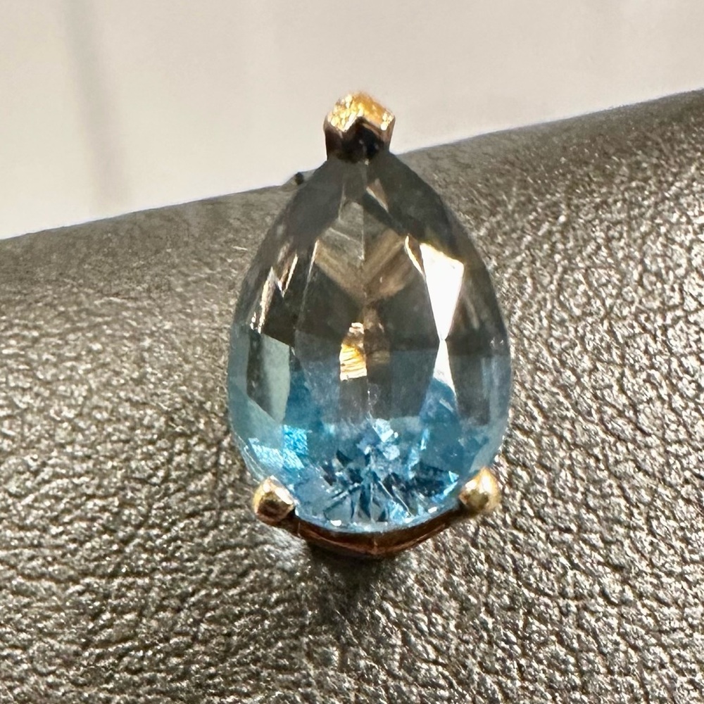 New 10K Solid Real Gold Natural Blue Topaz Earrings Studs pear tear drop shape